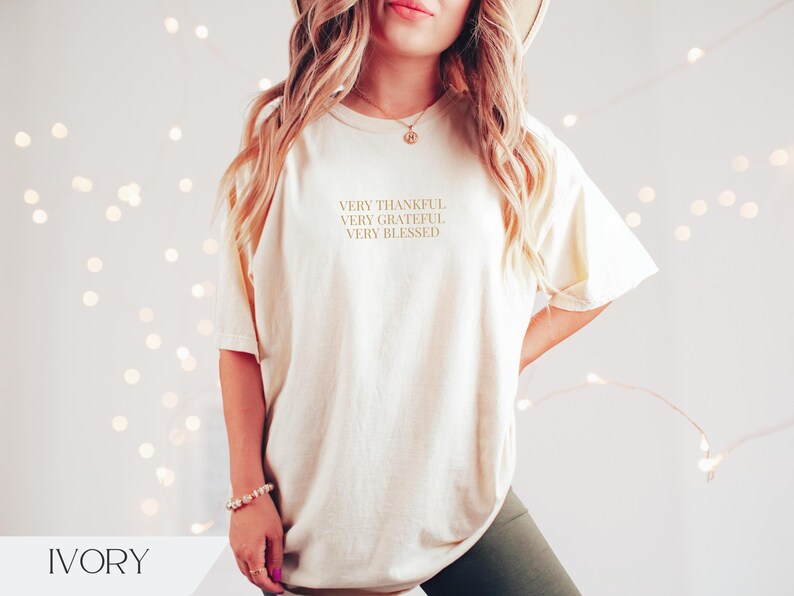 Christian Merch Shirt, Jesus Faith Apparel, Bible Verse Thankful Blessed 
Crewneck, Religious Clothing Gift, Trendy Oversized Christian Tee